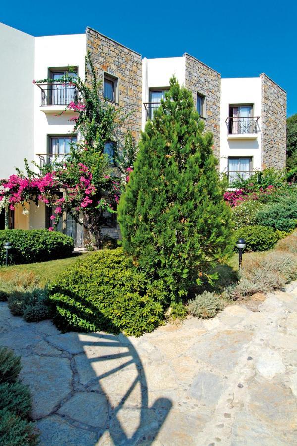 Costa 3S Beach Hotel Бітез Екстер'єр фото