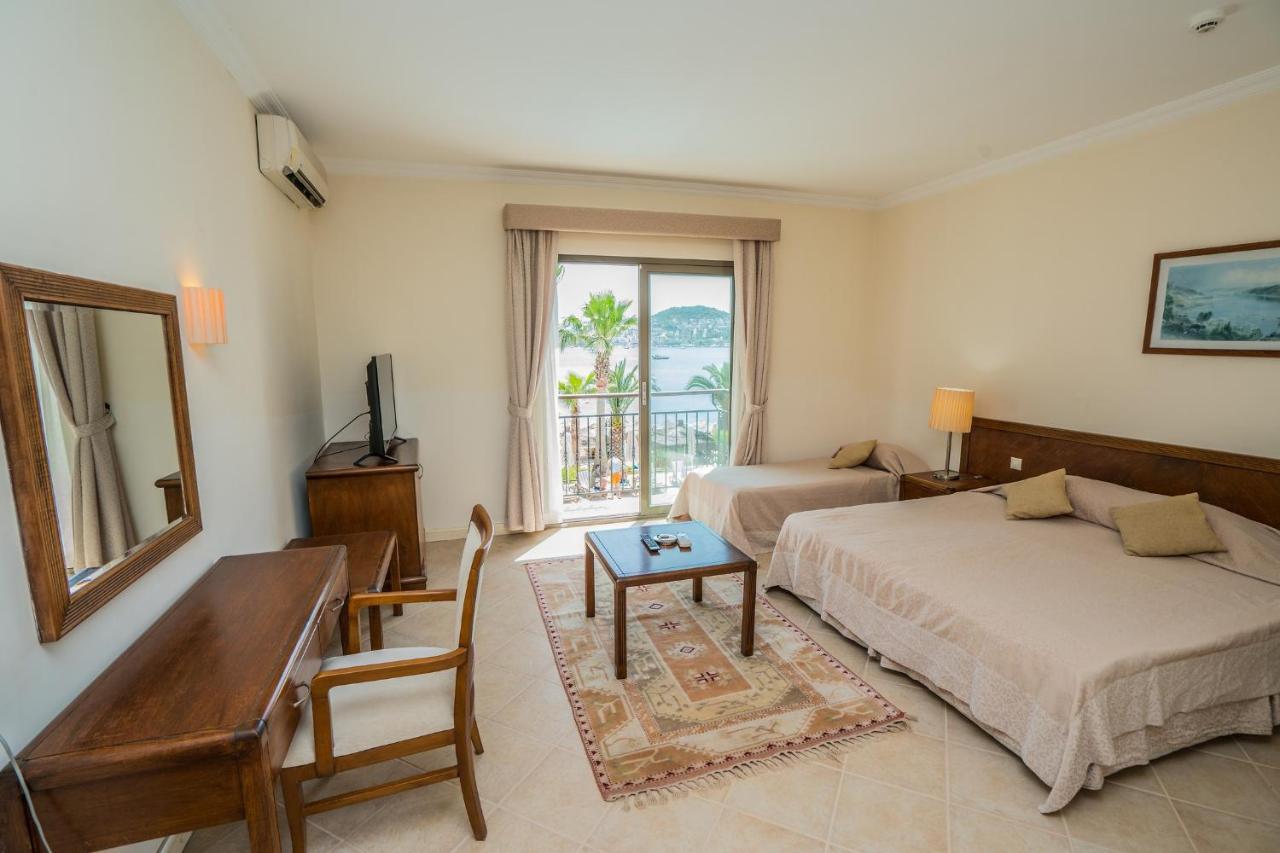 Costa 3S Beach Hotel Бітез Екстер'єр фото